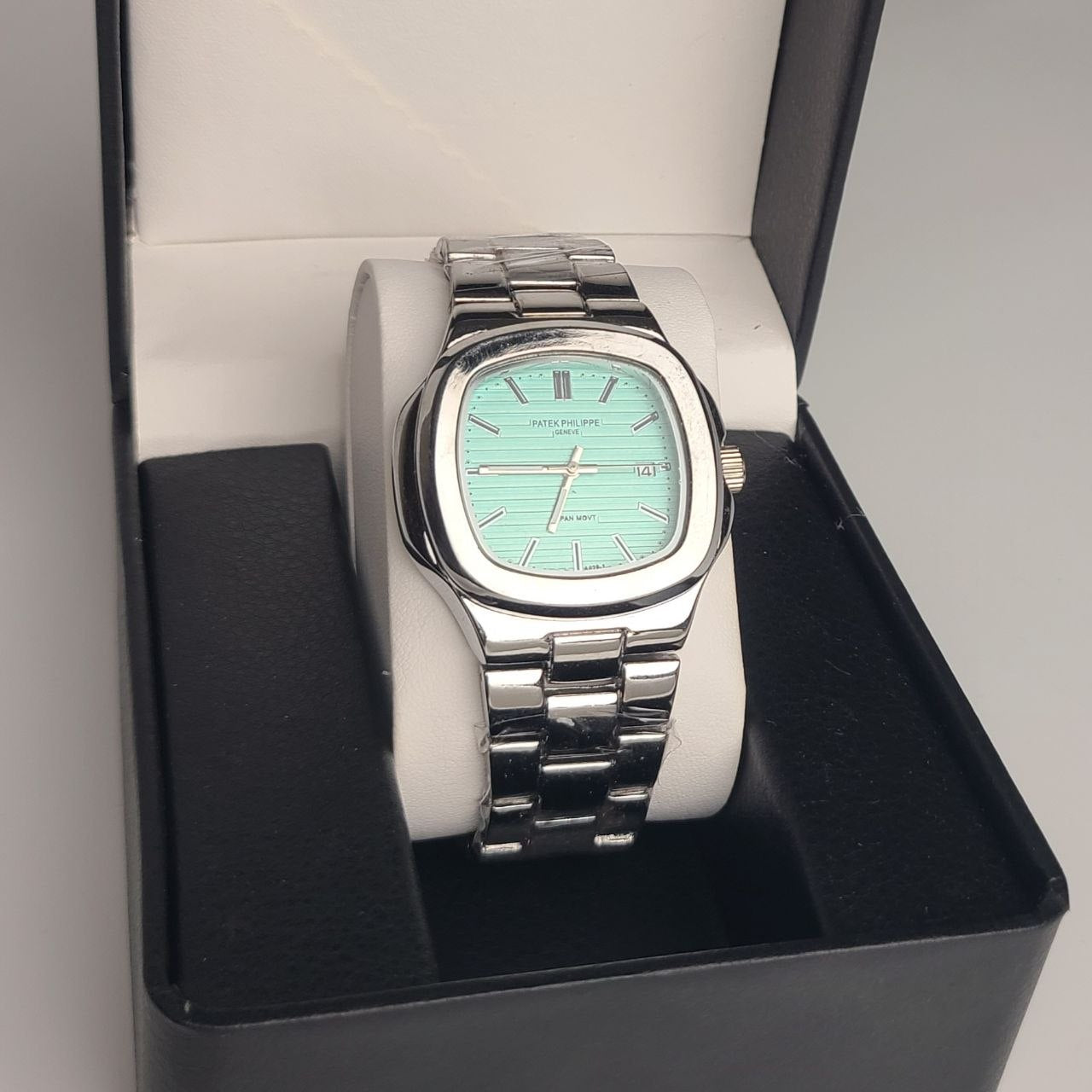 Patek Philippe Nautilus - Edition Spéciale Cadran Turquoise